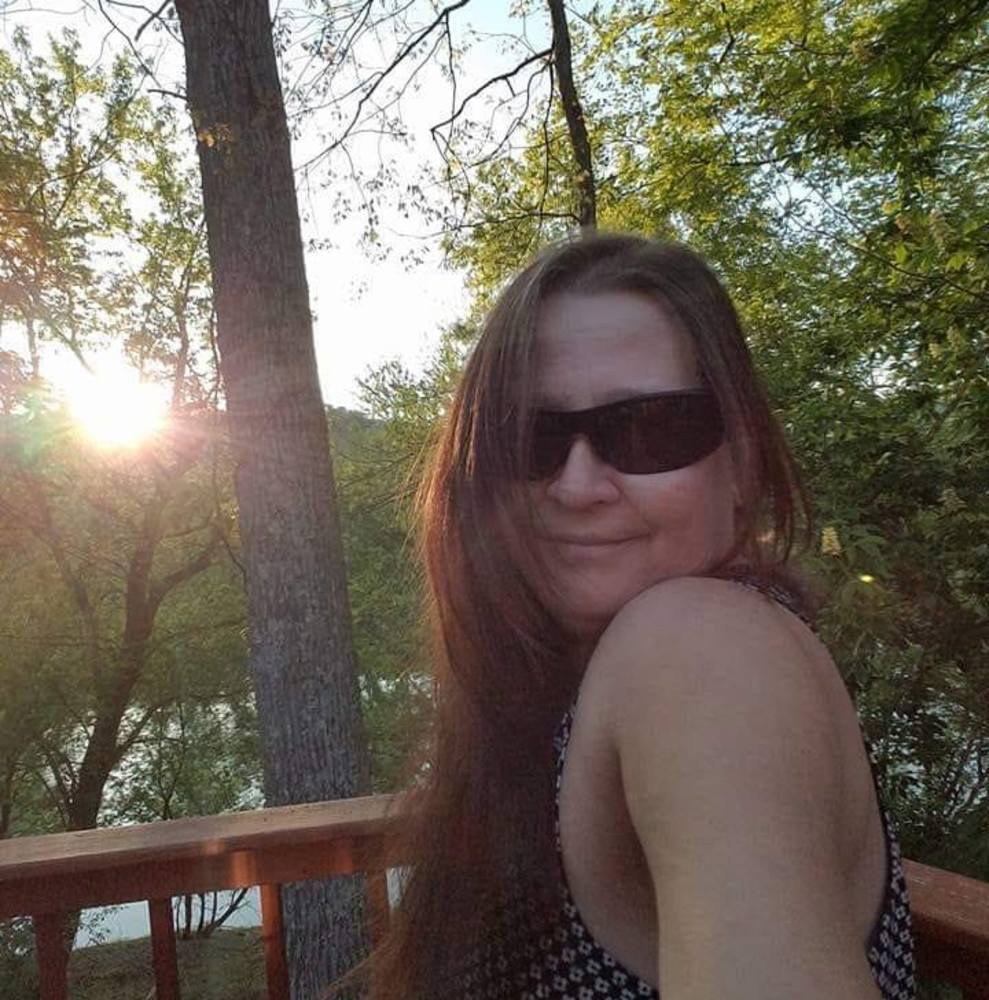 Meet your Posher, Deborah